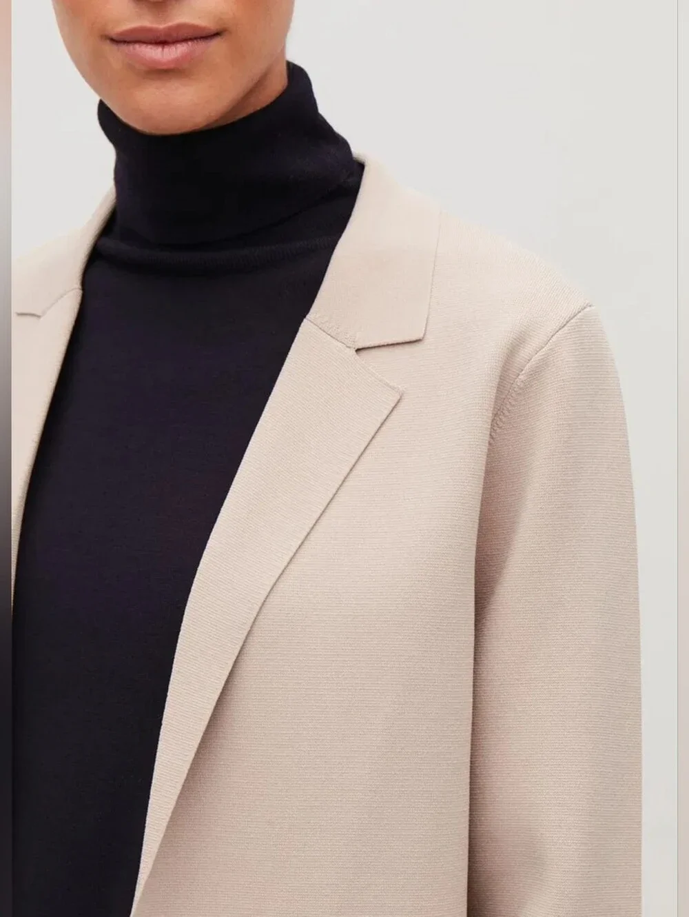 COS Long Structured-Knit Jacket - Picture 5 of 11